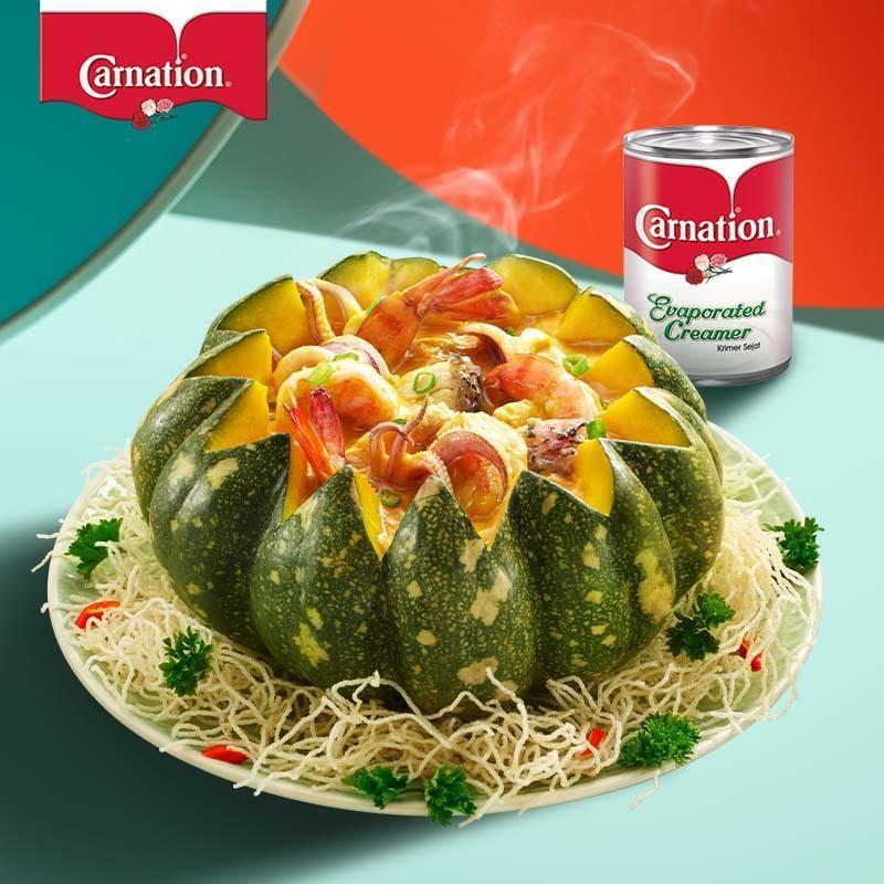 Seafood Pumpkin Pot